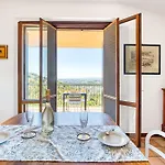Guesthost - Bright With View Apartamento *