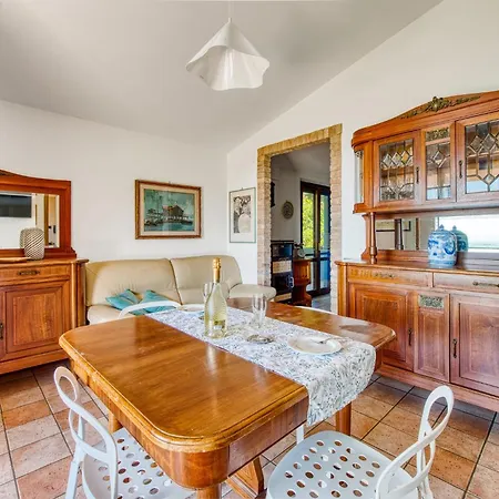 Guesthost - Bright With View * Corciano