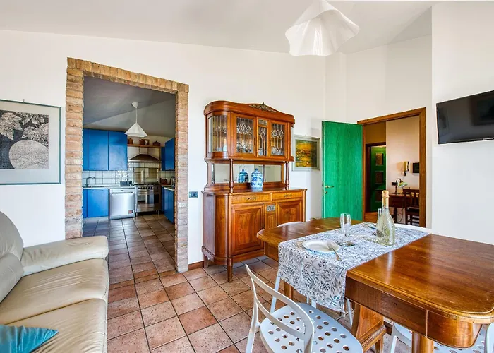 Guesthost - Bright With View Apartamento