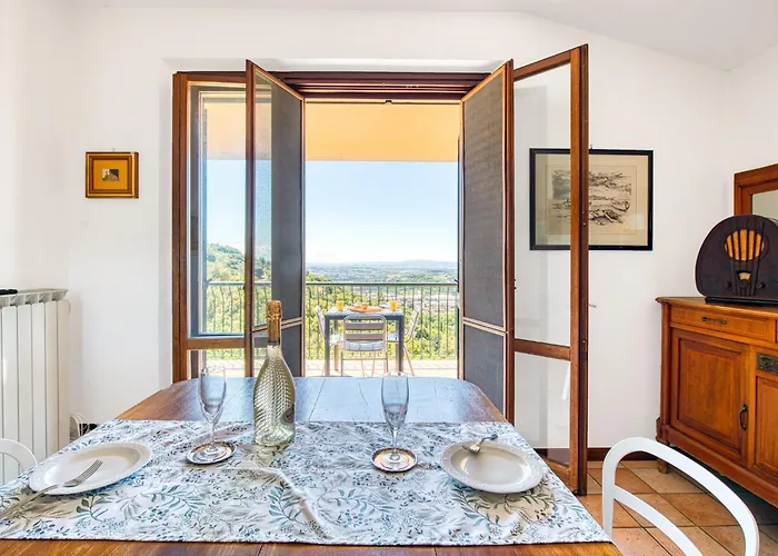 Guesthost - Bright With View Apartamento *