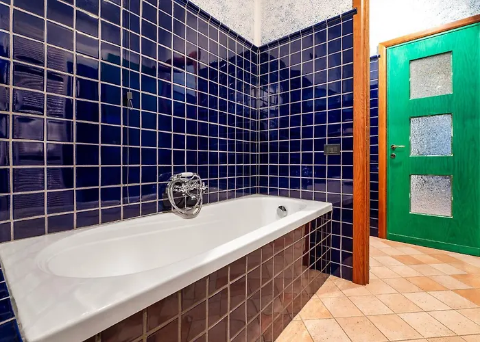 Guesthost - Bright With View Apartamento