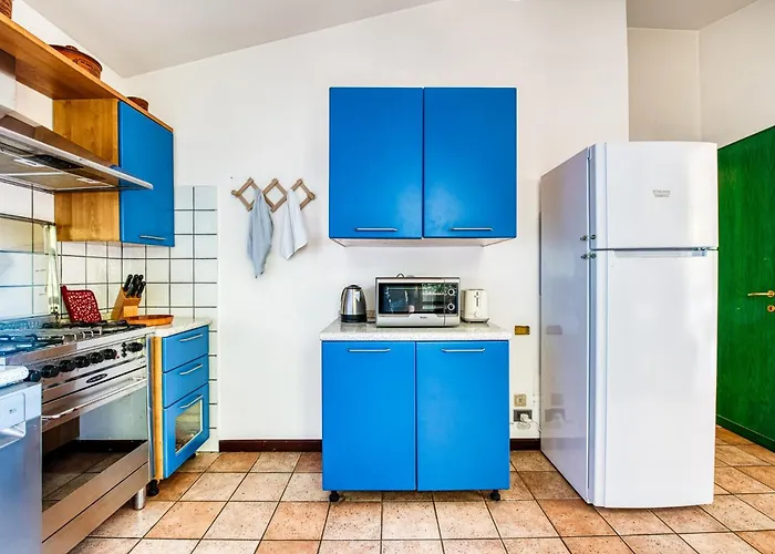 Guesthost - Bright With View コルチャーノ